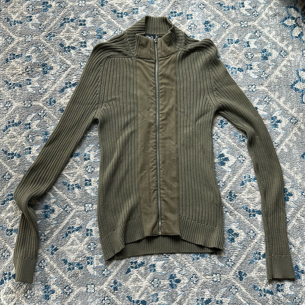 D&G by Dolce and Gabbana zip up Sweater in Size Large with long sleeves